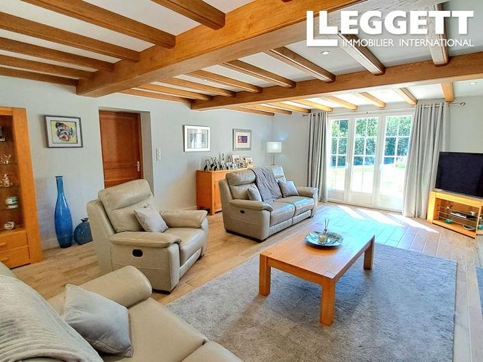 Image No.10-5 Bed House for sale