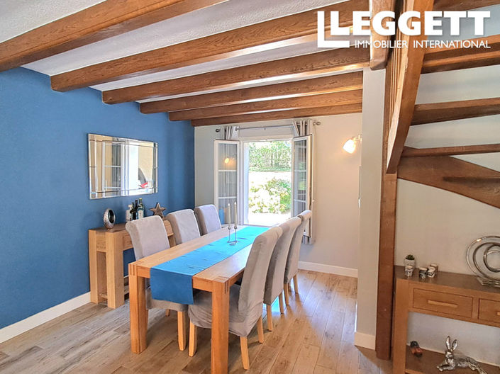 Image No.9-5 Bed House for sale