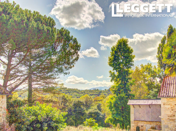 Image No.10-3 Bed House for sale