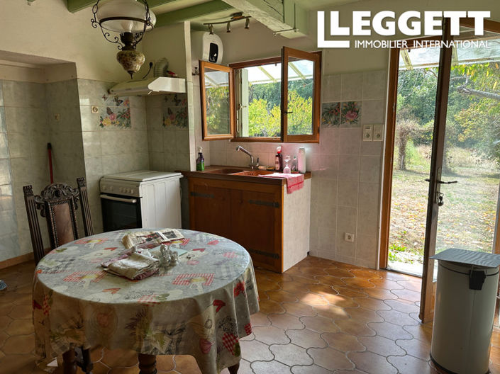 Image No.7-5 Bed House for sale