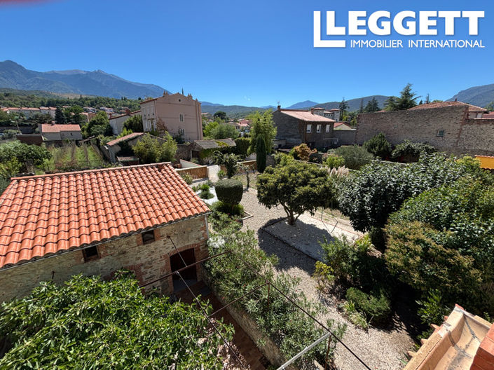 Image No.1-6 Bed House for sale