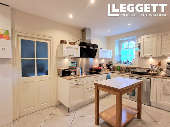 Image No.4-4 Bed House for sale