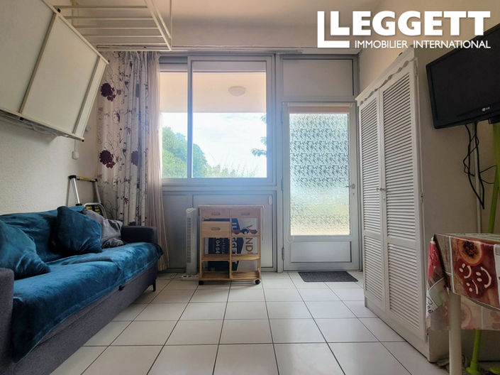 Image No.6-Apartment for sale