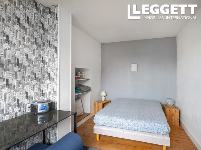 Image No.10-4 Bed House for sale