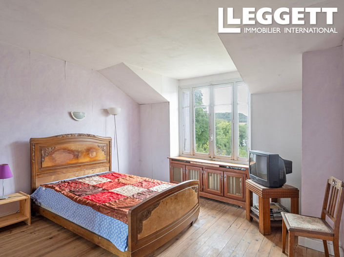 Image No.7-4 Bed House for sale