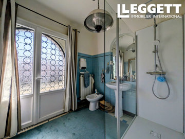 ahr0chm6ly9jzg4uagvzdglhlmltbw8vaw1hz2uvvevom