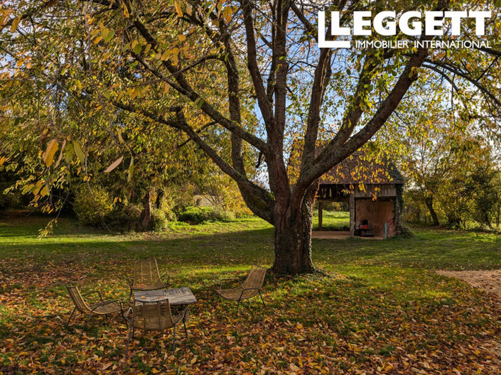 Image No.2-4 Bed House for sale