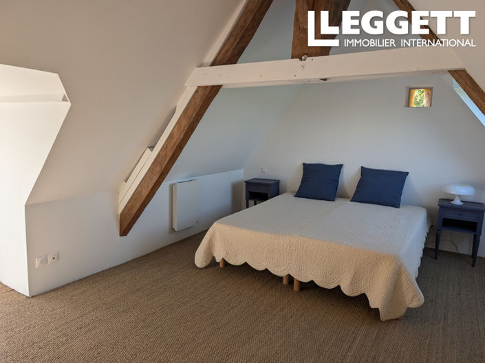 Image No.8-4 Bed House for sale