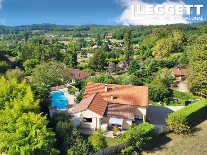 Image No.1-5 Bed House for sale