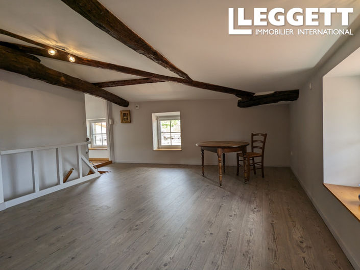 Image No.10-5 Bed House for sale