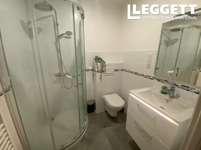 Image No.9-3 Bed House for sale