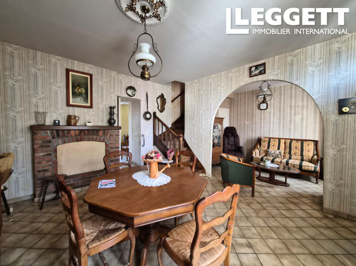 Image No.5-2 Bed House for sale