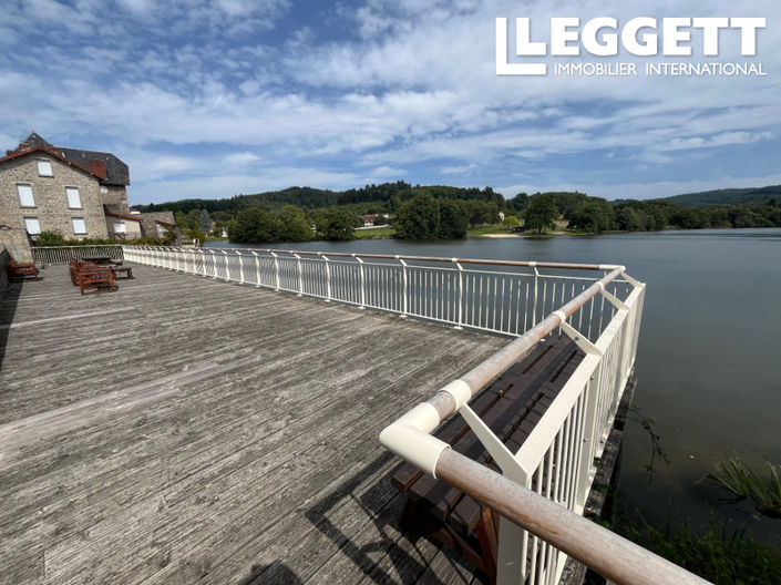 Image No.10-3 Bed House for sale