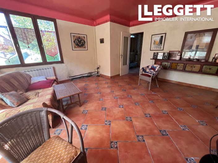 Image No.2-3 Bed House for sale