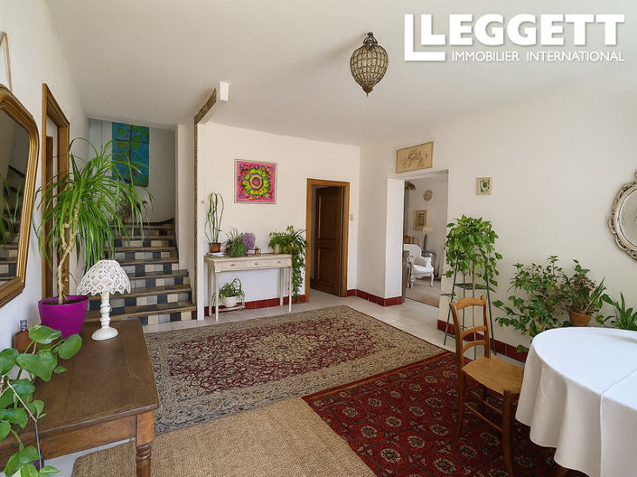 Image No.3-4 Bed House for sale