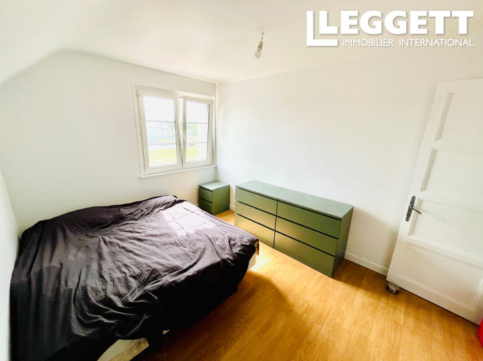 Image No.5-3 Bed House for sale