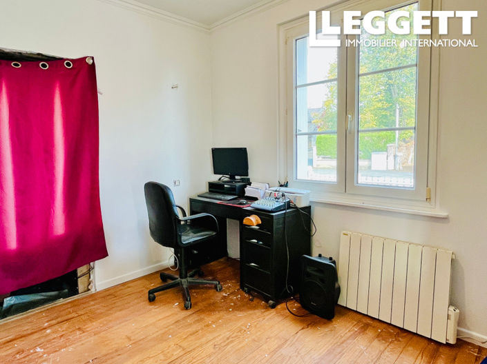 Image No.8-3 Bed House for sale