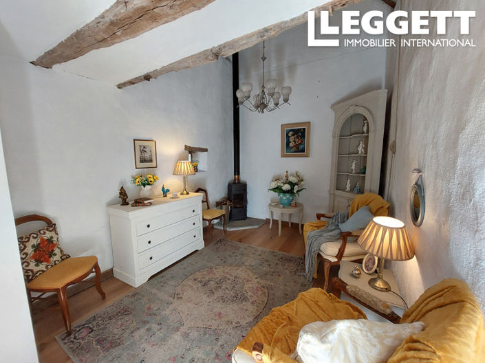 Image No.10-2 Bed House for sale