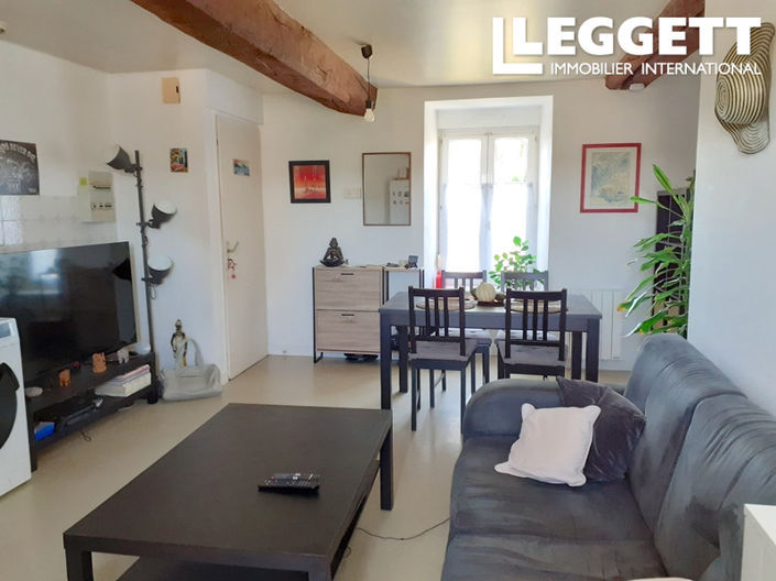 Image No.6-6 Bed House for sale