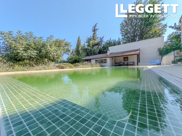 Image No.2-4 Bed House for sale