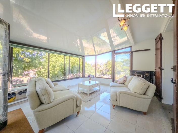 Image No.7-4 Bed House for sale