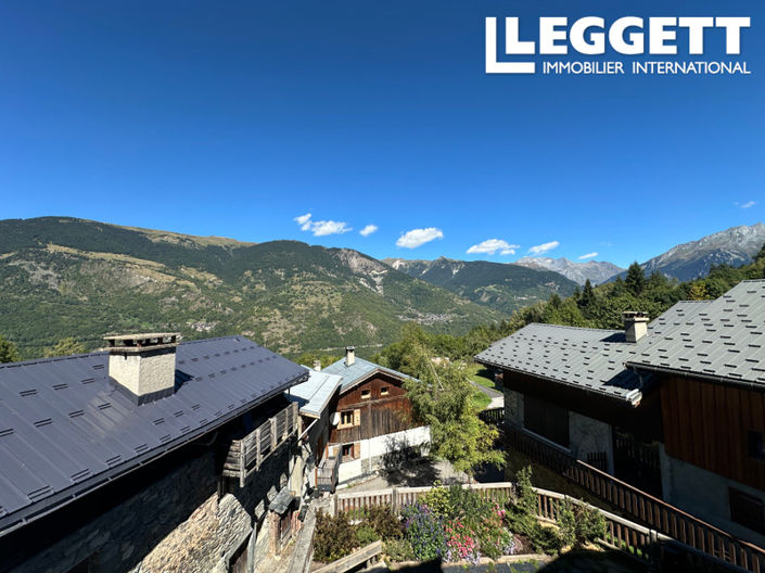 Image No.1-4 Bed House for sale