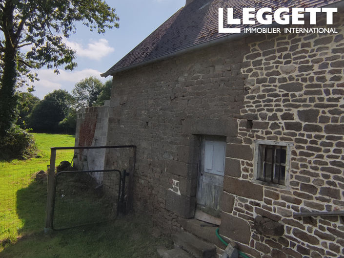 Image No.5-2 Bed House for sale