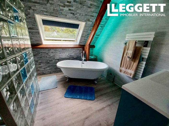 Image No.5-4 Bed House for sale