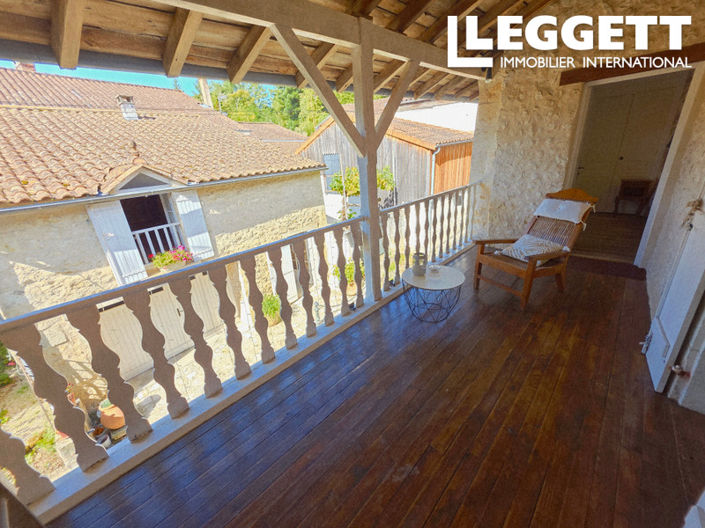 Image No.1-3 Bed House for sale