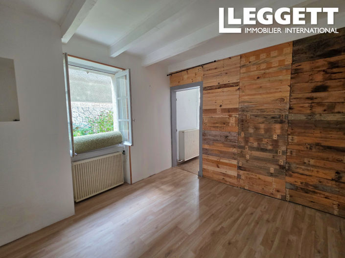 Image No.7-5 Bed House for sale