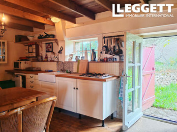 ahr0chm6ly9jzg4uagvzdglhlmltbw8vaw1hz2uvvevom