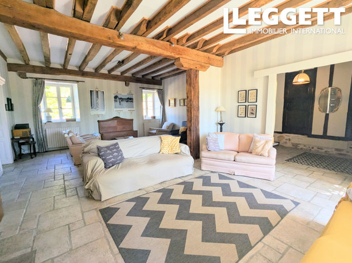 Image No.4-8 Bed House for sale