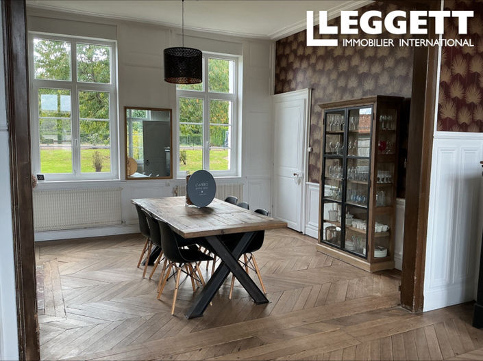 Image No.3-5 Bed Chateaux for sale