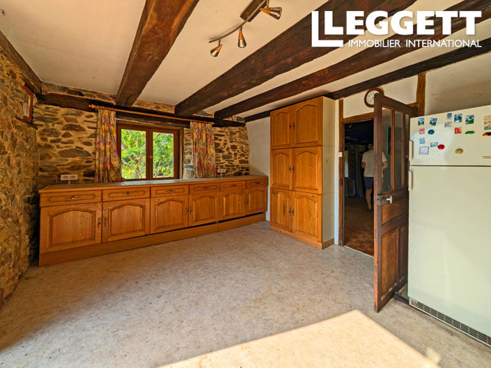 Image No.6-4 Bed House for sale