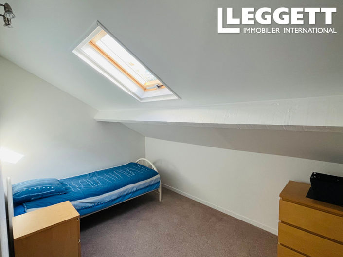 Image No.9-3 Bed House for sale