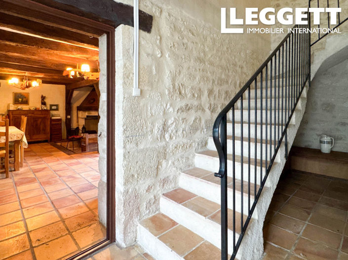 Image No.7-5 Bed House for sale