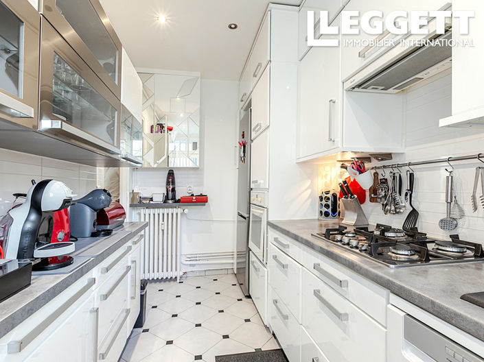 Image No.7-2 Bed Apartment for sale