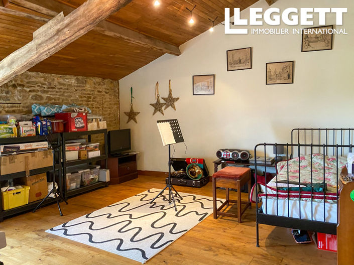 Image No.5-7 Bed House for sale