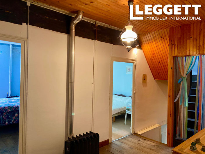 Image No.9-3 Bed House for sale