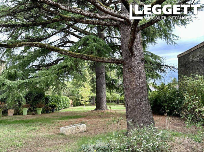 Image No.2-4 Bed House for sale