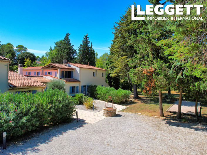 Image No.10-15 Bed Commercial for sale