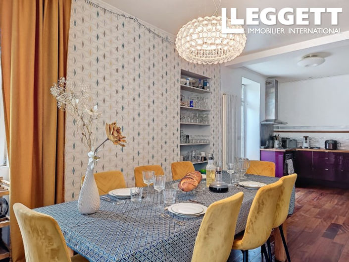 Image No.2-6 Bed House for sale