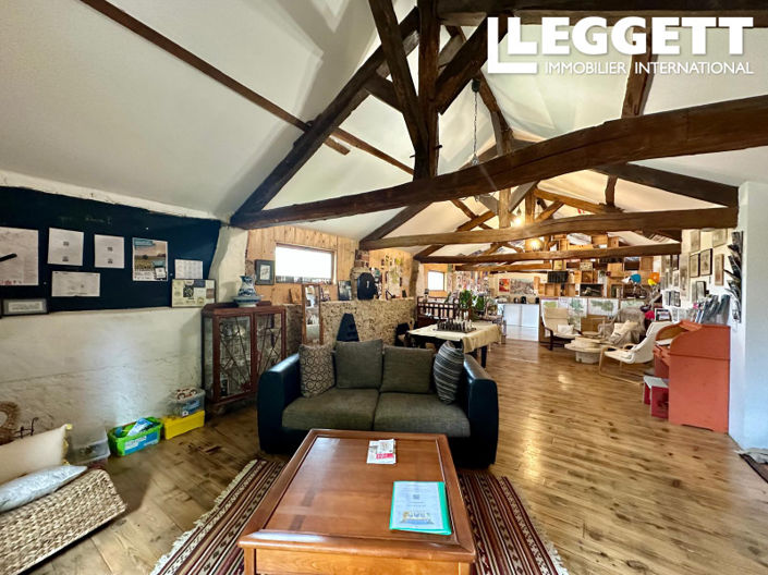 Image No.6-5 Bed House for sale