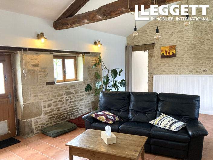 Image No.6-5 Bed House for sale