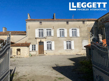 5 Bed House for sale