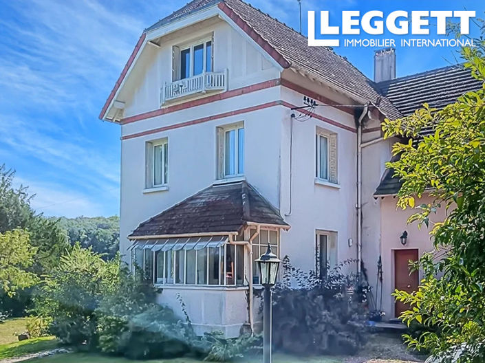 Image No.1-8 Bed House for sale