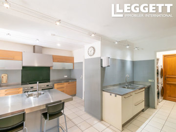 ahr0chm6ly9jzg4uagvzdglhlmltbw8vaw1hz2uvvevom