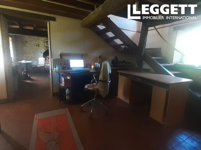 Image No.3-3 Bed House for sale