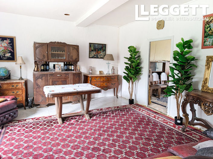 Image No.4-3 Bed Land for sale