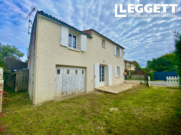 Image No.1-3 Bed House for sale